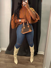 Rollkragenpullover aus Strick mit Fledermausärmeln